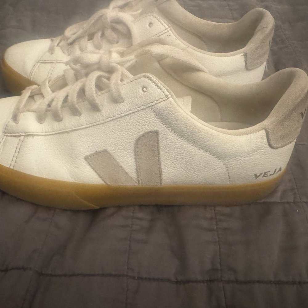 Veja Cream Sneakers with Tan Sole size 10